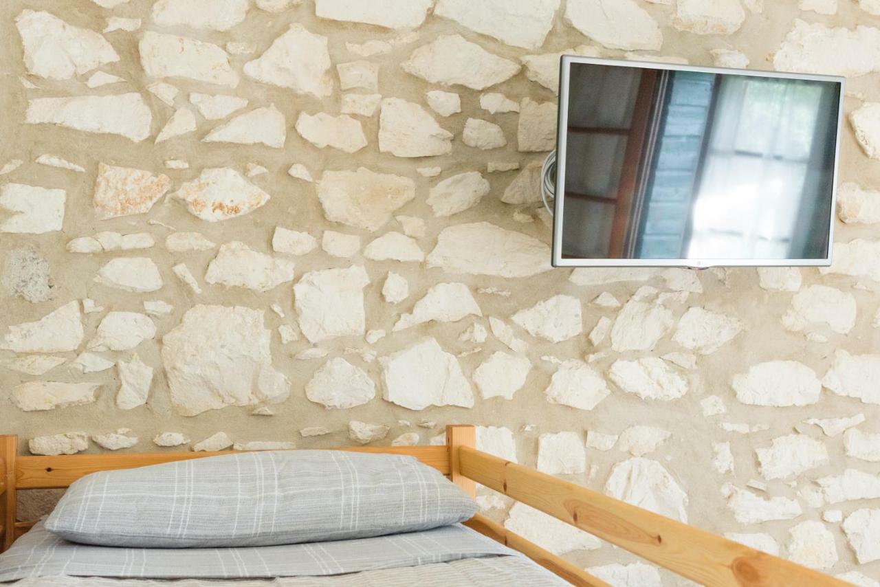 Relais Des Roches Bed and breakfast